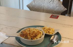 Black Pepper Beef Cheese Rice