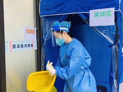 -黄浦乐烁龙鱼宝贝托育园(海潮路校区)