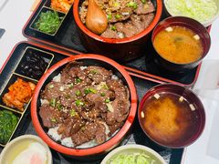 -牛邸·烧肉饭(来福士店)