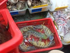 -拉威海鲜市场