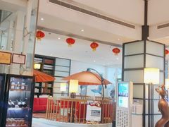 -喜鹊愉家酒店(郑州曼哈顿博览中心地铁站店)