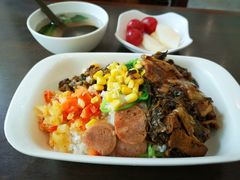 梅菜扣肉盖浇饭-老妈米线(东圈门店)