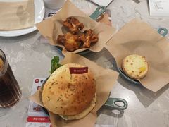 -必胜客(东部星悦天地店)