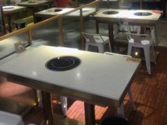 -运气牛自助酱大骨火锅(南京东路店)