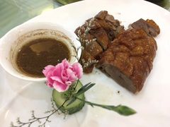 -广西锦华大酒店(南宁朝阳广场地铁站区政府店)