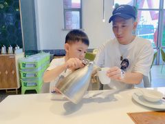 -红樱桃·欢乐餐厅(太原里店)
