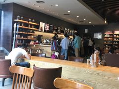 -星巴克臻选(济南万达店)