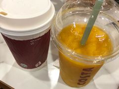 热拿铁-COSTA COFFEE(上海虹口龙之梦)