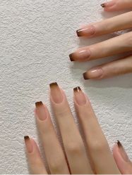 -悦指间美甲美睫