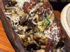 和牛芝士碎烤蘑菇-黑角餐厅美式狂野Blackhorn(昌茂花园店)