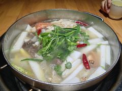 -大众跷脚牛肉馆·非遗传承单位(峨眉山店)