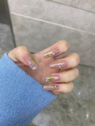 -UGIRL有个美甲