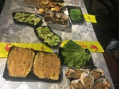 -云晓光头烧烤吧(川沙绿地店)