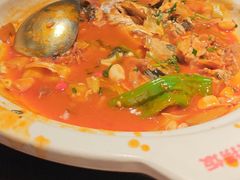 -魏铭鱼头捞饭(晋阳路店)