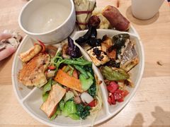 -素满香·全民食养自助(长宁龙之梦店)