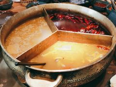 -湊湊火锅·茶憩(上海合生汇店)