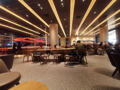 大堂-星巴克臻选(上海合生汇1F店)