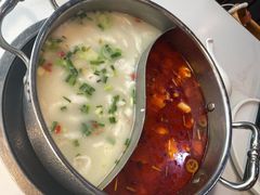 -德林酸菜鱼火锅(南丹店)