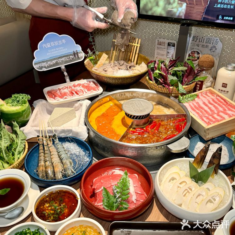 杭州西湖边！一周来了3次真不夸张！