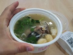 大骨头粉丝汤-小杨生煎(成山巴黎春天店)