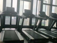 -跃动游泳健身俱乐部(新华传媒店)