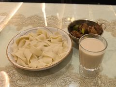 -欧提汗·新疆餐厅·清真(银都路店)