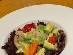 牛油果虾仁沙拉-兰特伯爵西餐厅·啤酒屋(方庄店)