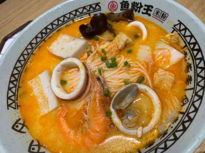 鱼粉王·鱼鲜汤浓(长宁来福士店)-"一家出乎我意料