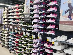 -迪卡侬(高新万达店)