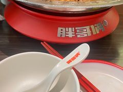 -胖哥俩肉蟹煲(湖滨银泰in77店)