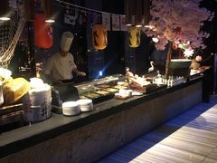 -唐拉雅秀酒店-西锦汇空中BBQ·思创餐厅