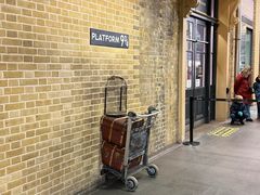 -九又四分之三站台