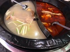 -重庆烧鸡公火锅(簋街店)