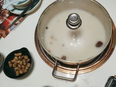 -洪氏嗨捞·猪肚鸡火锅(阳光天地店)
