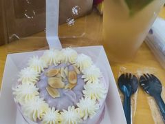 -蜜蜂小象·榴莲千层蛋糕(时代汇11栋店)