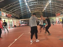 -洛克公园·篮球·足球·羽毛球(莘庄店)