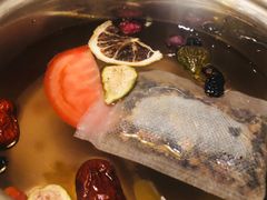 花香锅-一叶一世界·素食餐厅(锦华万达店)