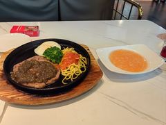 -臻美豪西餐厅(滨河店)