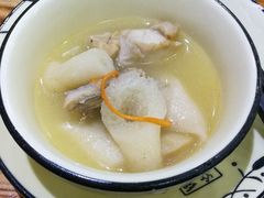 -菌之家·专业纯野生菌火锅·特色炒菌