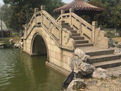 -山明水秀大饭店