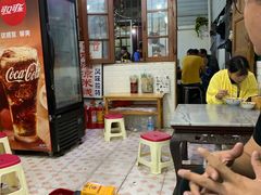 大堂-再回首鸡肉米线(人民路一店)