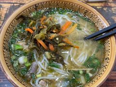-正宗李家土鸡米线店