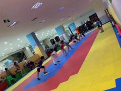 -米高轮滑·自由式轮滑·速桩·滑板(锦辉店)