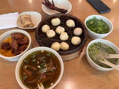 -佬钱湾仔(衣裳街店)