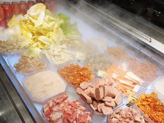 -成都你六姐·牛肉冒菜(上海环宇荟店)