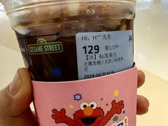 -瑞幸咖啡(新华百货宁阳广场店)