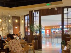 -先启半步颠小酒馆(虹桥龙湖天街店)