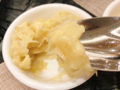 榴莲-东方红海鲜百汇(国际大厦店)