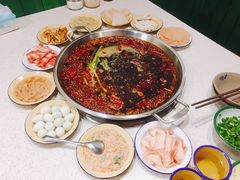 -周幺妹重庆老火锅(银泰城总店)