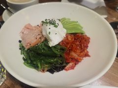 生三文鱼拌饭-Moka Bros 摩卡站(西单大悦城店)